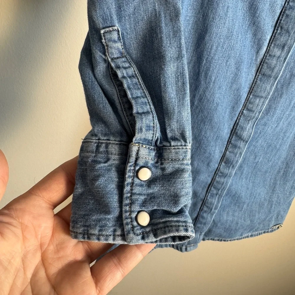 GUESS‎ Girl's 8 Denim Cold Shoulder Button Front Jean Dress Collared Lace Blue - Picture 2 of 15